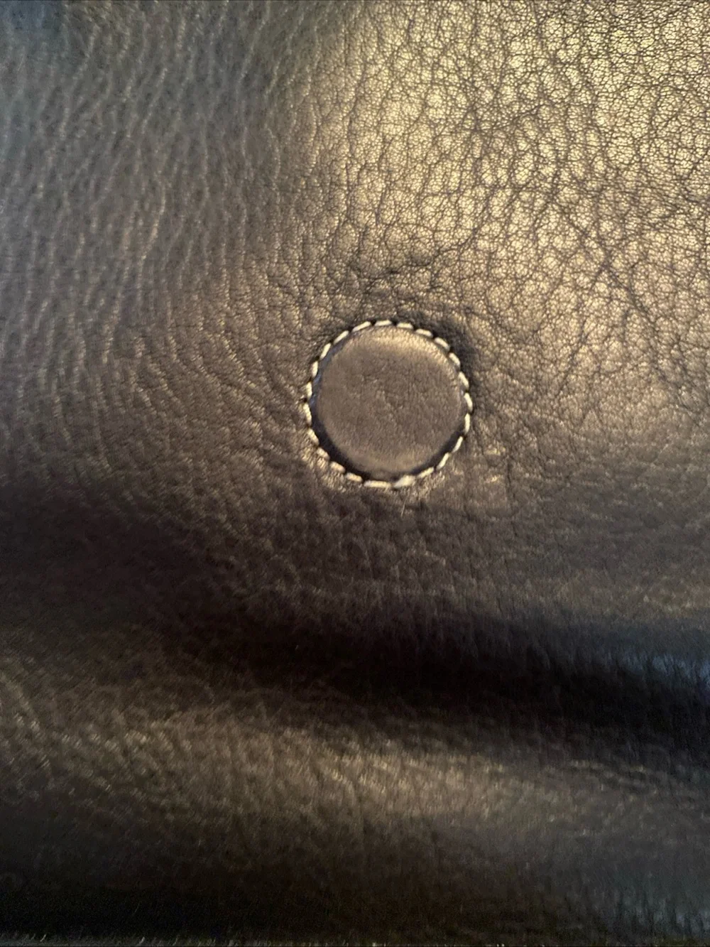 Clava leather document